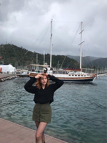 Haki renk çıtçıtlı mini etek