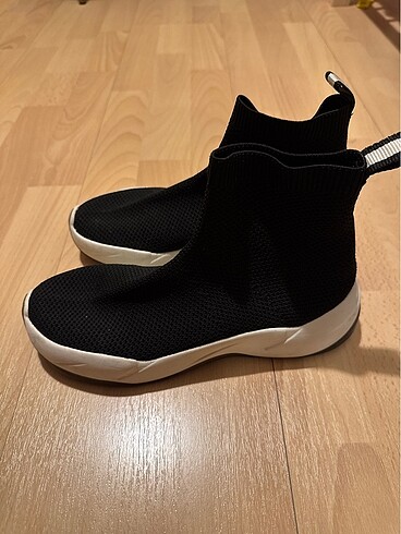 37 Beden Zara ayakkabi