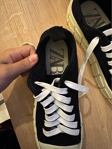 Zara Spor ayakkabı