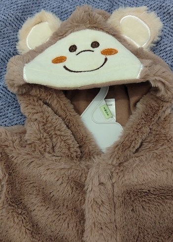 Kapüşonlu Erkek Çocuk Kahverengi Peluş Mont - Görsel 2