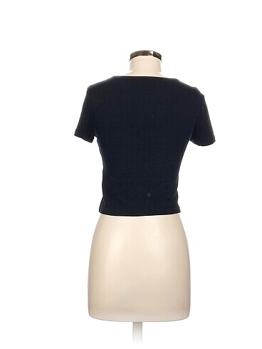 l Beden LC Waikiki T-shirt %70 İndirimli.