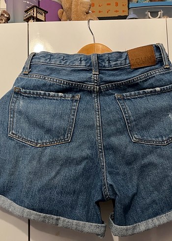 COLINS Kadın Denim Mom Fit Şort - Görsel 7