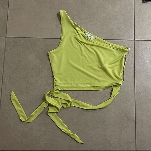 Twist Crop Üst