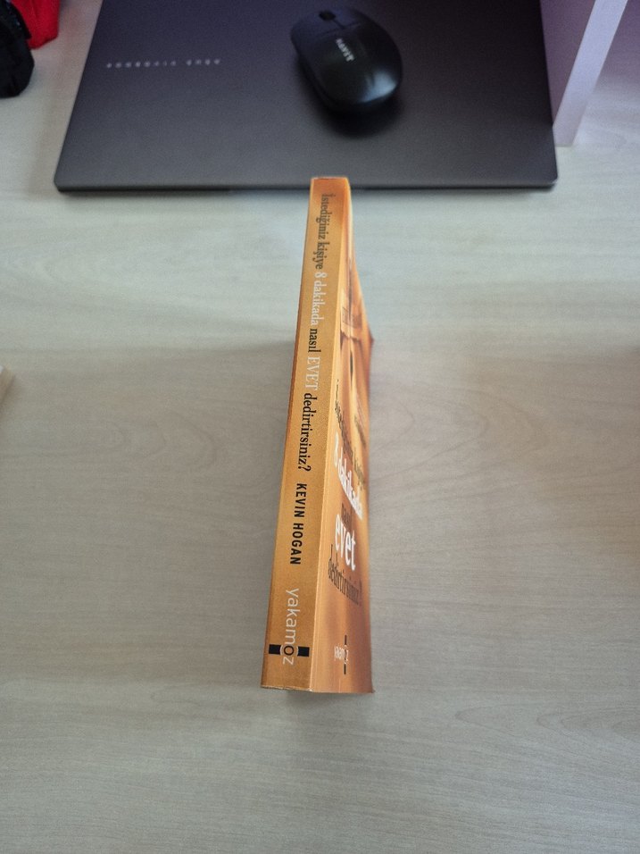 İstediğiniz Kişiye 8 Dakikada Evet Dedirten Kitap - Görsel 2