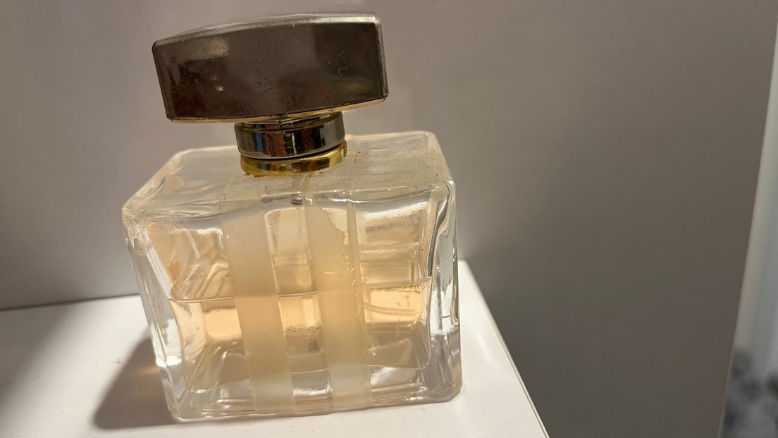 Gucci Kadın Parfümü - Şık Şişe - Görsel 2