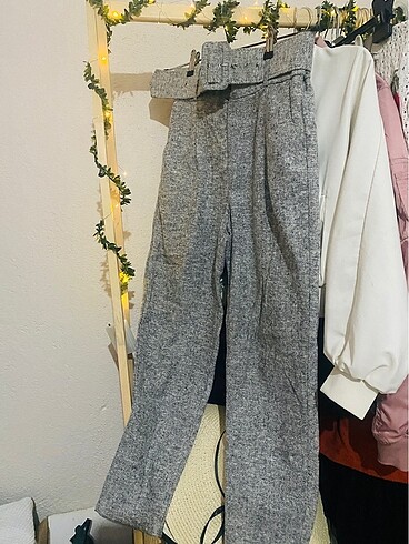 GRİ BELİ KEMERLİ PANTOLON - Görsel 3