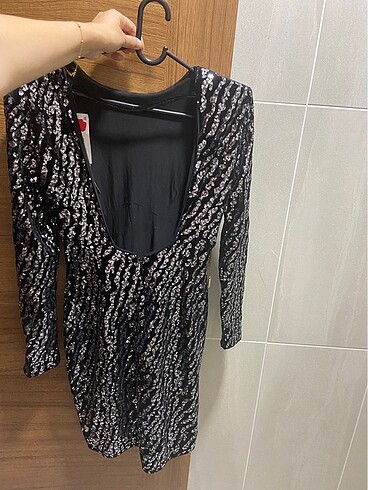 Bershka Bershka elbise etiketli