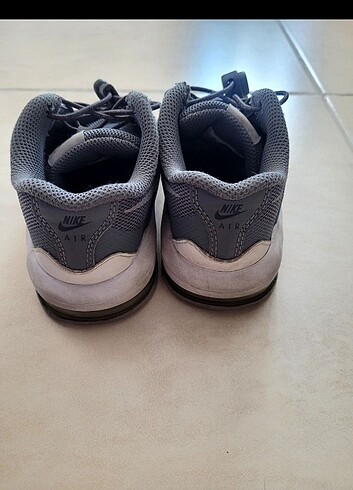 Nike çocuk spor ayakkabısı