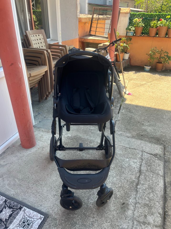 Siyah Bebek Arabası - Görsel 4