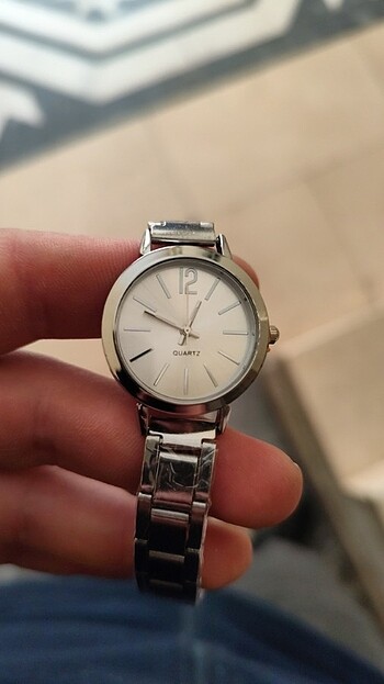 Bayan kol saati sıfır - Görsel 2