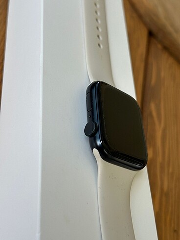 Apple Watch Apple SE 2. Nesil
