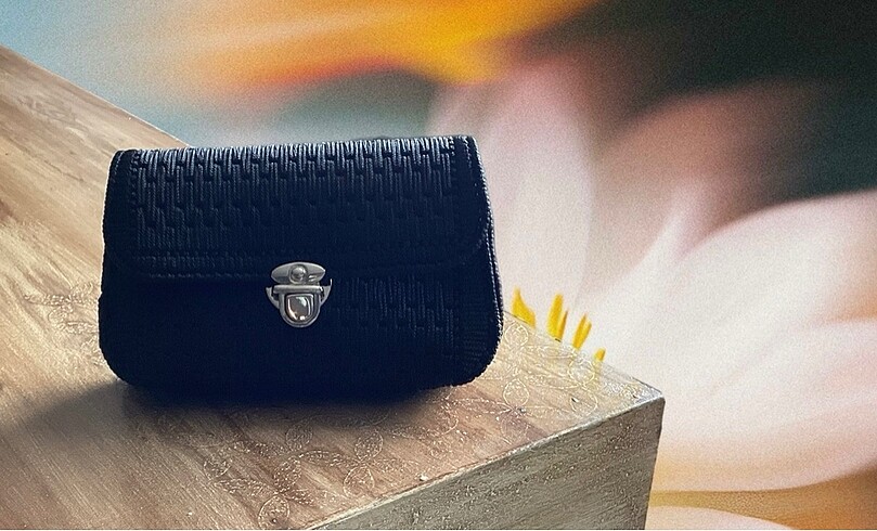 Siyah clutch çanta