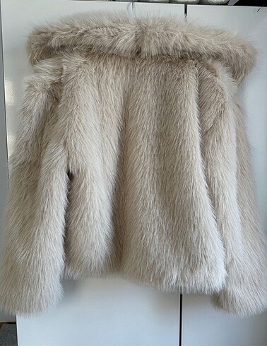 Zara Zara model peluş kürk mont