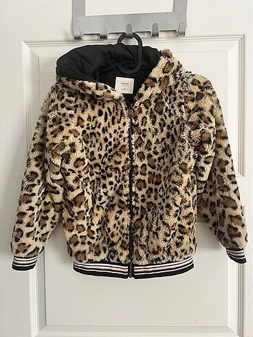 Leopar kız çocuk mont