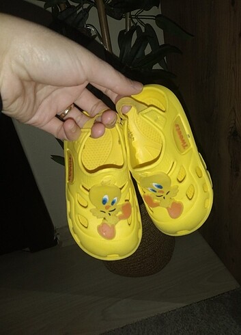 LC Waikiki Kiz bebek terlik 