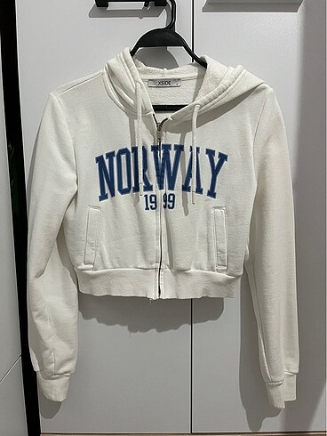 Fermuarlı sweat