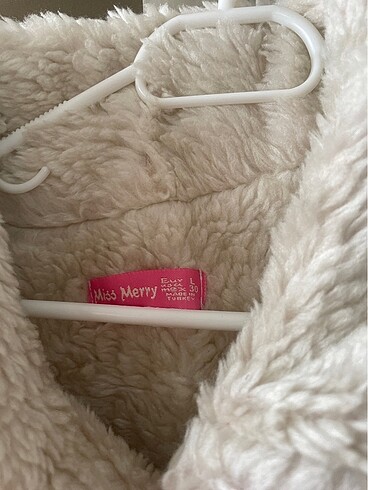 Sıfır kollu içi kürklü yelek - Görsel 2