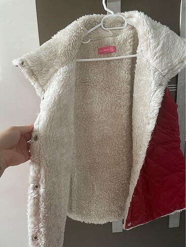 Sıfır kollu içi kürklü yelek - Görsel 4