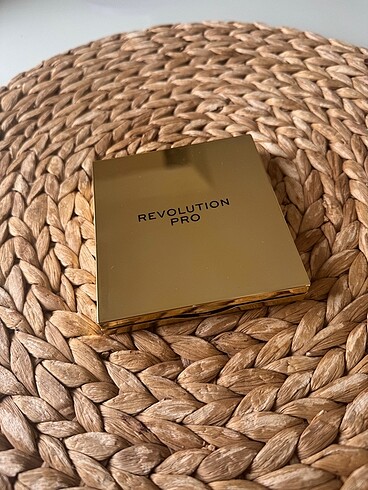 Revolution Revolution Pro Face Palet