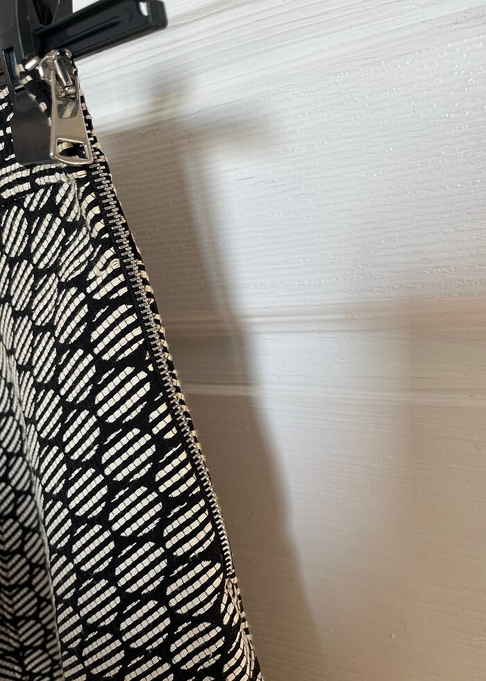 Zara Kısa Etek - Görsel 3