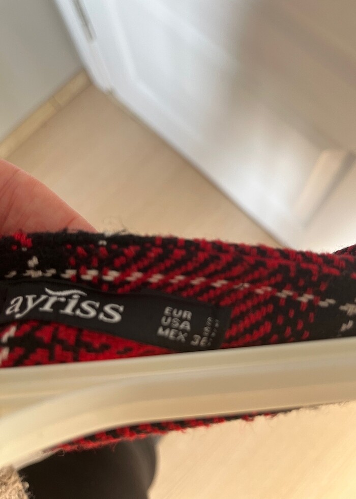 Kaşe Ekoseli Kısa Etek - Görsel 4