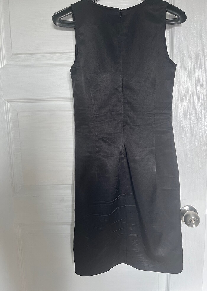 Adil ışık saten elbise - Görsel 4