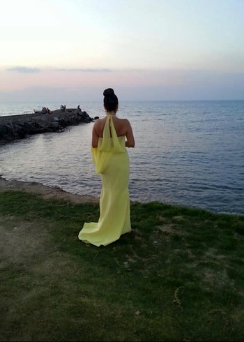 Dantel İşlemeli sari Straplez Midi Elbise - Görsel 8