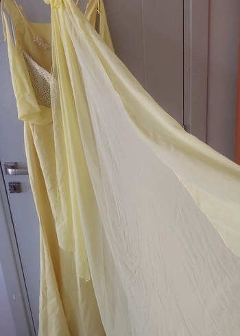 Dantel İşlemeli sari Straplez Midi Elbise - Görsel 6