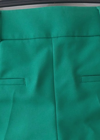 Kadın Yeşil Kemerli Midi Kumaş Pantolon - Görsel 2