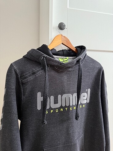 m Beden Hummel Sweatshirt