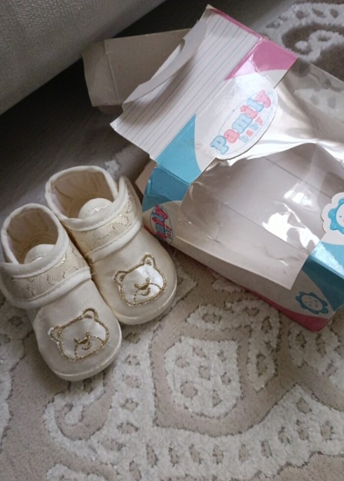 Yeni doğan ayakkabı - Görsel 3