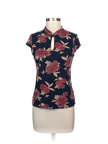 Marks & Spencer Bluz %70 İndirimli.