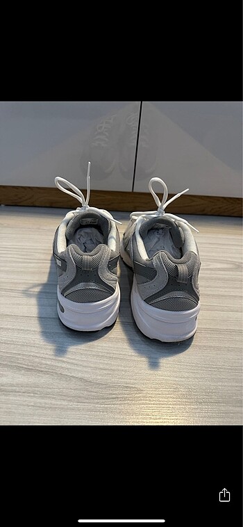 44 Beden New Balance 530 Erkek