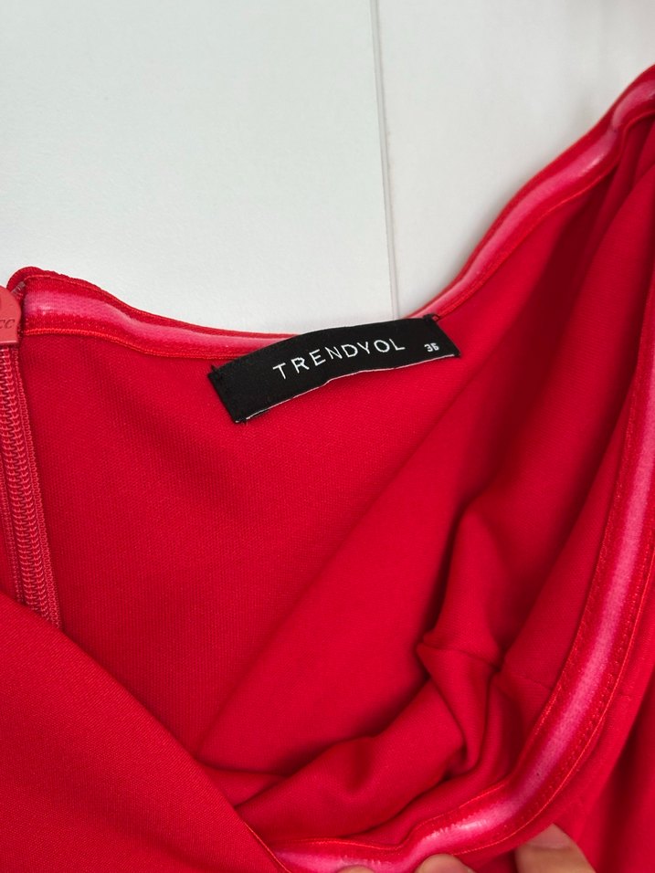 Kırmızı Uzun Drapeli Straplez Abiye Elbise - Görsel 3