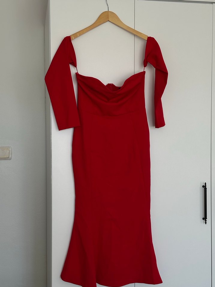 Kırmızı Uzun Drapeli Straplez Abiye Elbise - Görsel 2