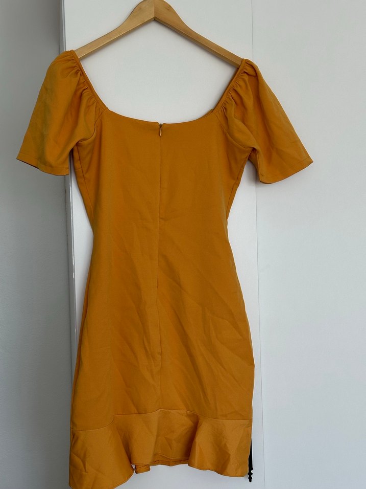 Sarı Mini kare Yaka Kısa Kollu elbise etiketli 36 beden - Görsel 3