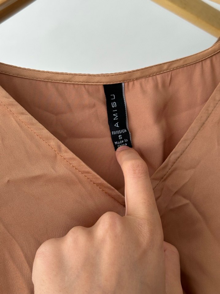 Bej V Yaka Uzun Kollu saten Bluz s beden - Görsel 3