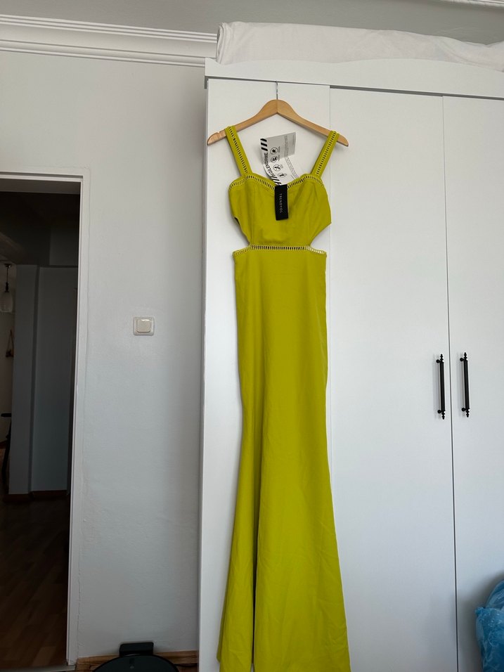 Sarı Askılı Uzun İnce Elbise etiketli 36 beden - Görsel 2