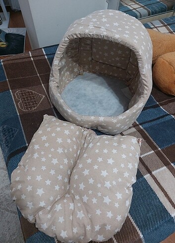 Kedi yatağı