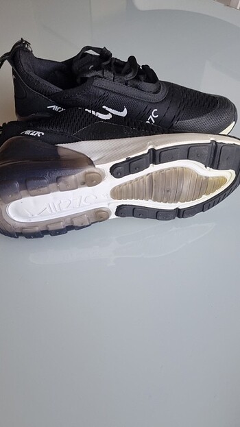 37 Beden siyah Renk Nike orijinal ayakkabı