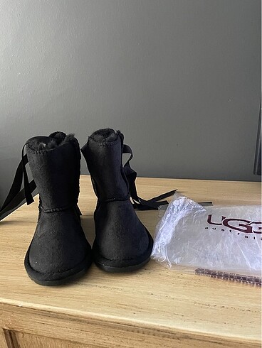 23 numara ugg