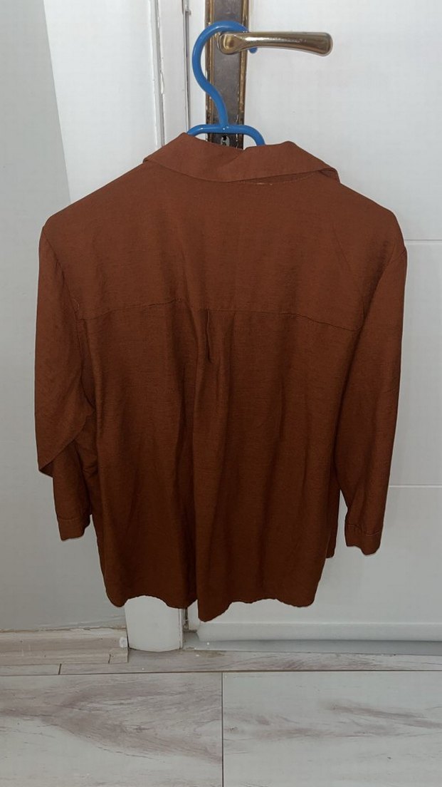 Düğmeli Kahverengi Keten Kadın Gömlek - Görsel 2