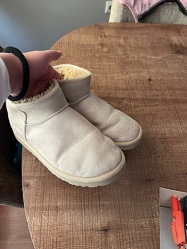 Ugg ayakkabı