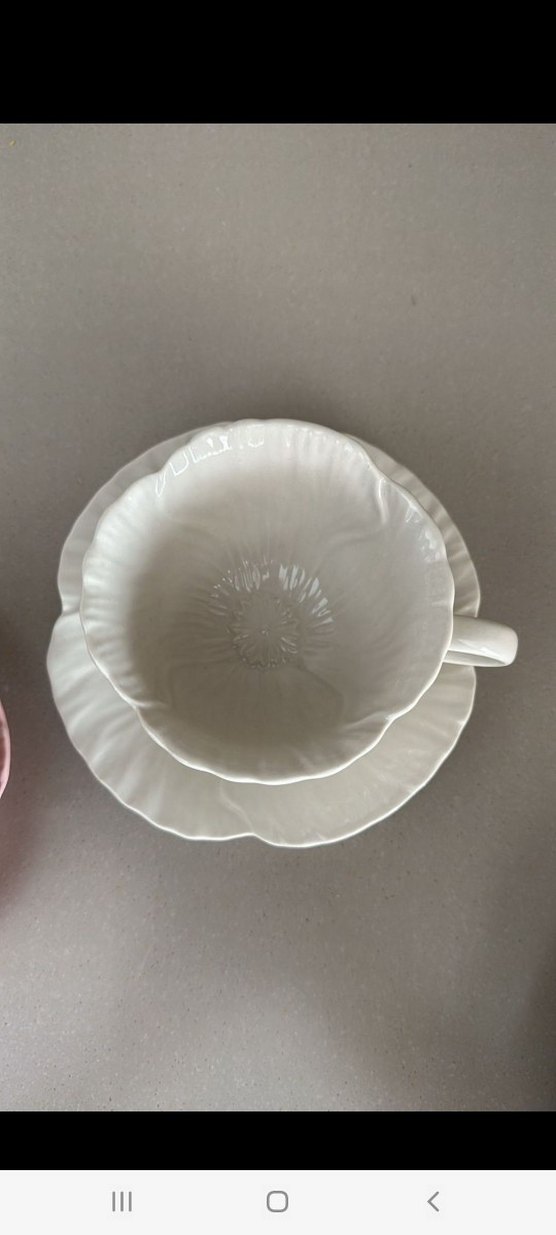 HM Pembe ve Beyaz Çiçek Desenli Fincan Takımı - Görsel 3