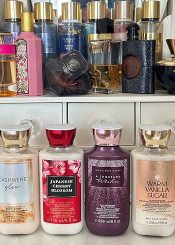 Beden Bath & Body Works Into The Night Vücut Losyonu