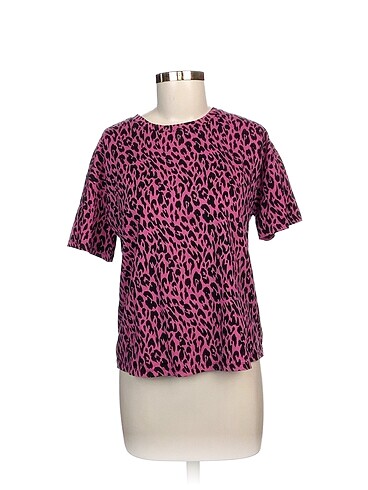 LC Waikiki T-shirt %70 İndirimli.