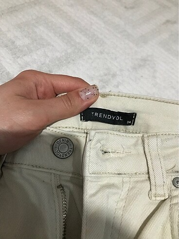 34 Beden ten rengi Renk Trendyolmilla Jean