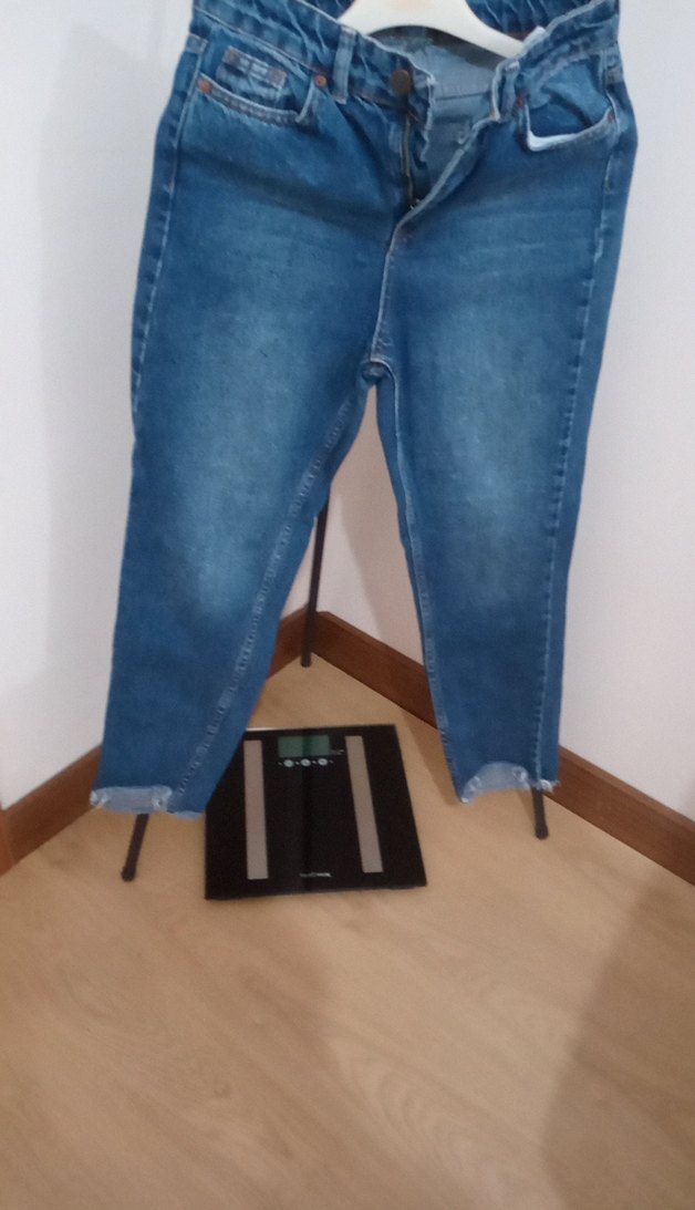 Kadın Mavi Bol Kesim Kot Pantolon - Görsel 4