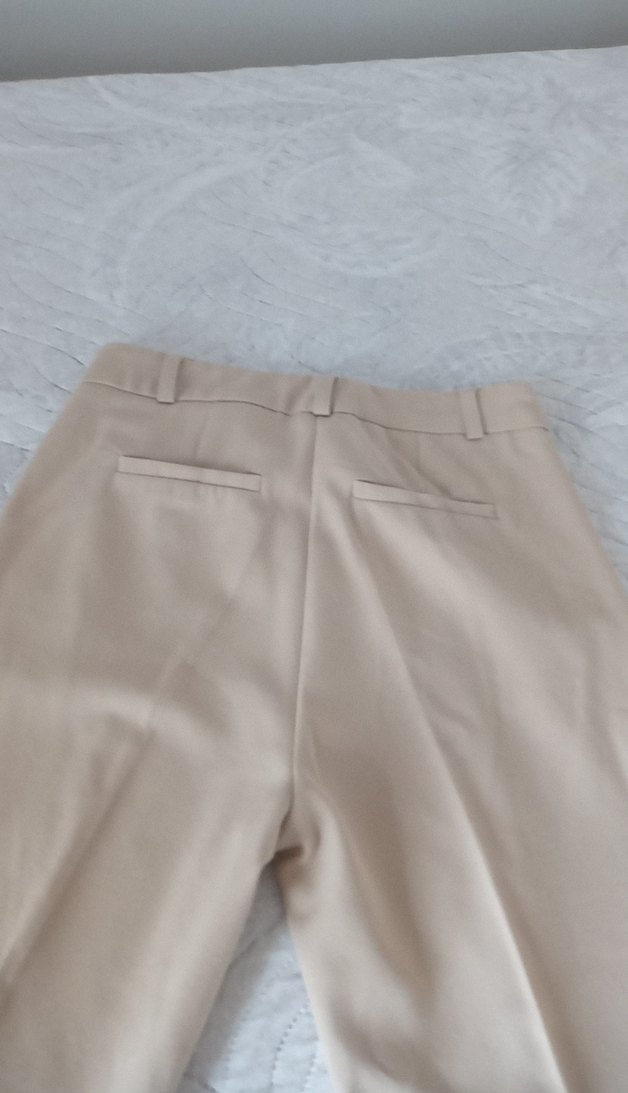 Krem rengi düğme detaylı Kadın Kumaş Pantolon - Görsel 5