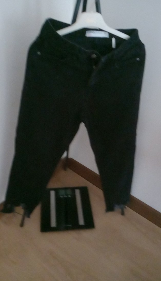 Püsküllü Siyah Bol Kesim Kadın Kot Pantolon - Görsel 3